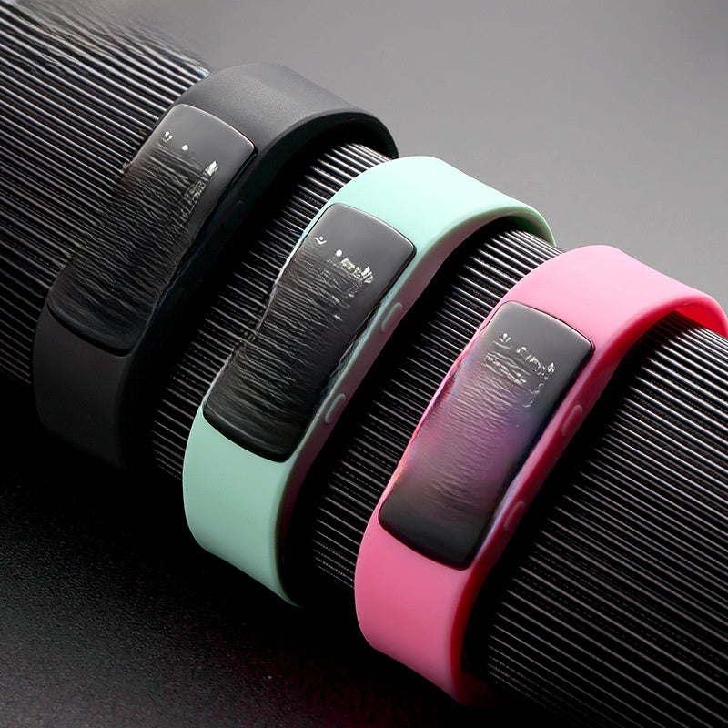 Digital Smart Health Bracelet with Pedometer
